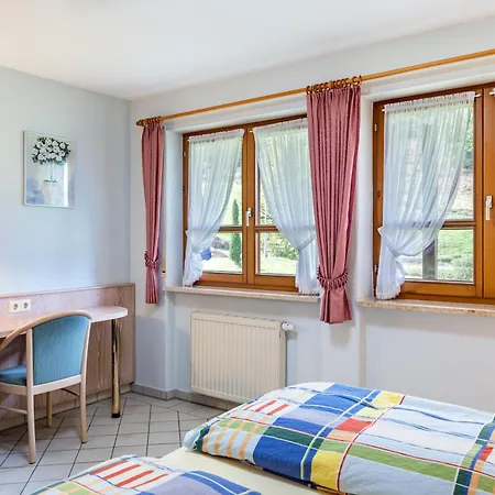 Zur Linde- Napf Apartament