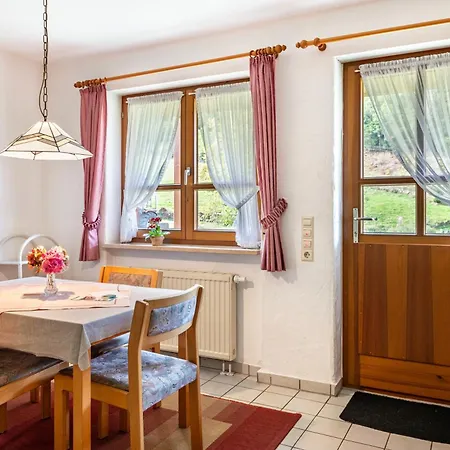 Zur Linde- Napf * Oberried (Breisgau)