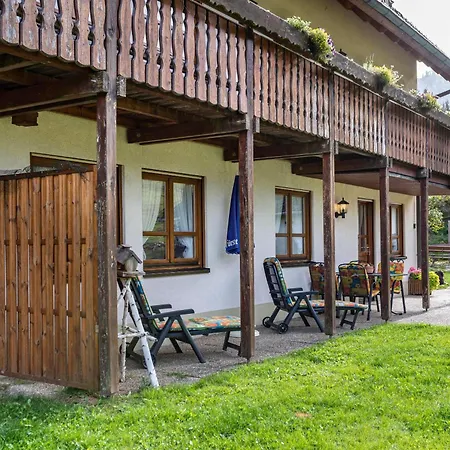 Zur Linde- Napf Apartament *